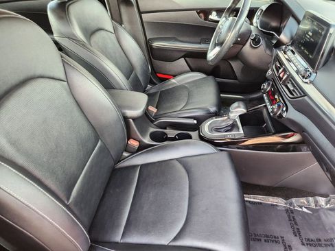 Used 2019 Kia Forte EX image 4