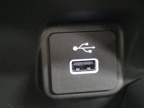 Used 2025 Honda HR-V LX image 28