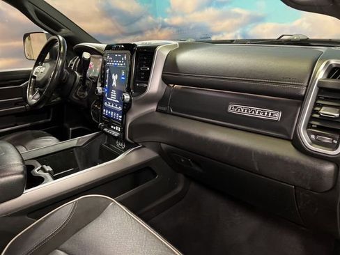 Used 2020 RAM 2500 Laramie w/ Night Edition image 74