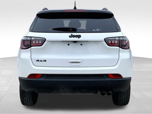 Used 2022 Jeep Compass Altitude image 4