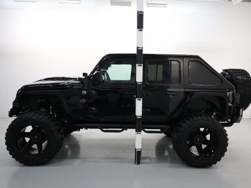 Used 2025 Jeep Wrangler Unlimited Sport AWD/4WD image 70