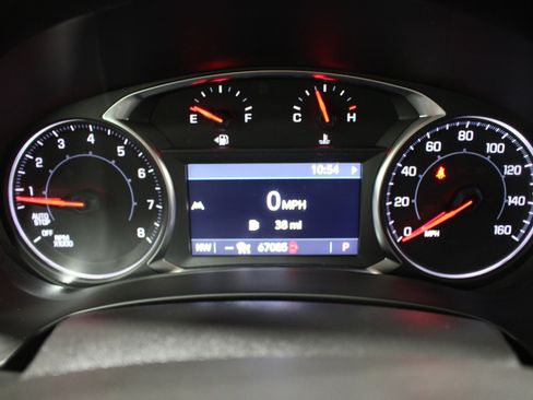 Used 2024 GMC Terrain AT4 AWD/4WD image 15