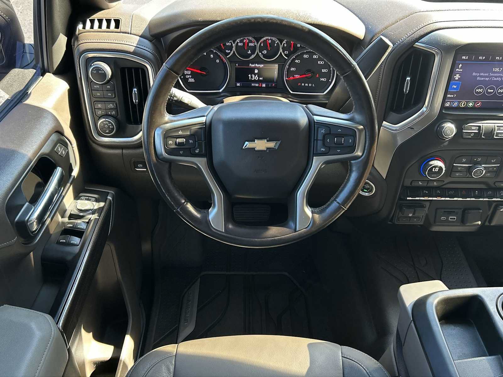 Used 2020 Chevrolet Silverado 1500 LT w/ All-Star Edition AWD/4WD image 8