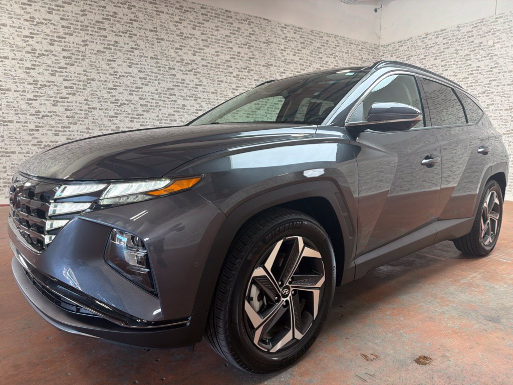 Used 2022 Hyundai Tucson Limited FWD image 3