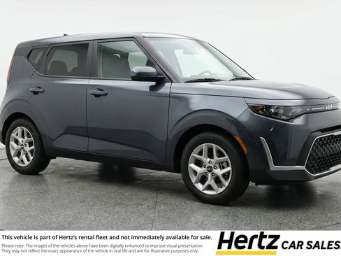 Used 2025 Kia Soul LX w/ LX Technology Package image 1