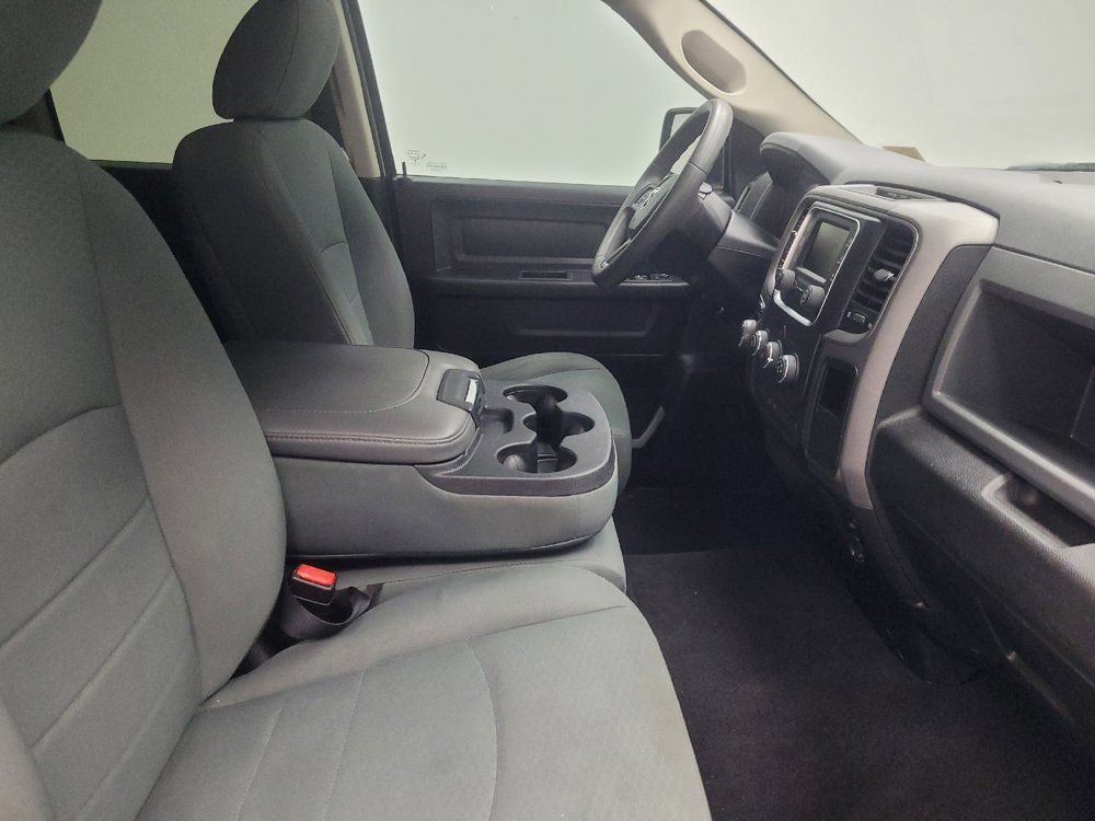 Used 2018 RAM 1500 Express RWD image 21