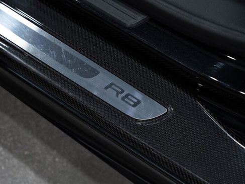 Used 2011 Audi R8 V10 AWD/4WD image 57
