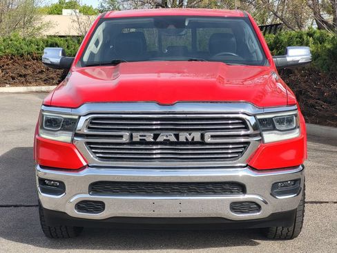 Used 2022 RAM 1500 Laramie AWD/4WD image 2