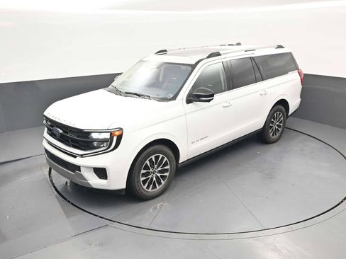 Used 2025 Ford Expedition Max Platinum image 30