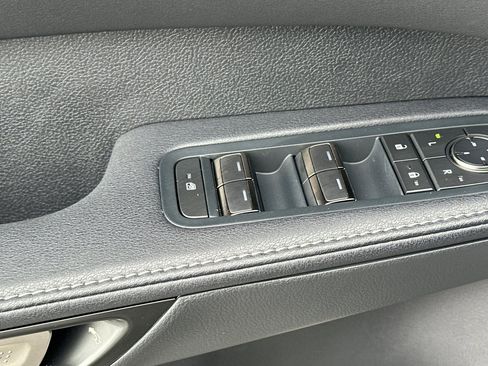 Used 2025 Lexus RX 350 FWD image 13