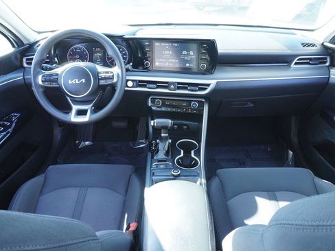 Used 2022 Kia K5 LXS image 11