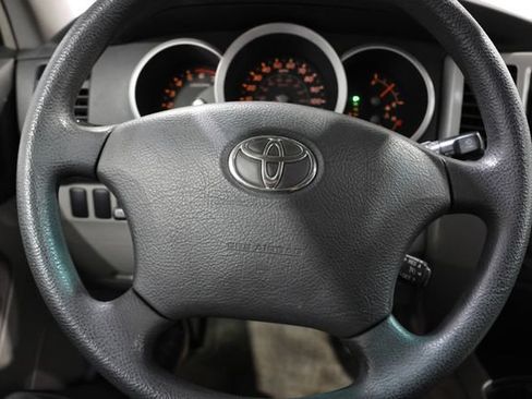 Used 2007 Toyota 4Runner SR5 RWD image 15