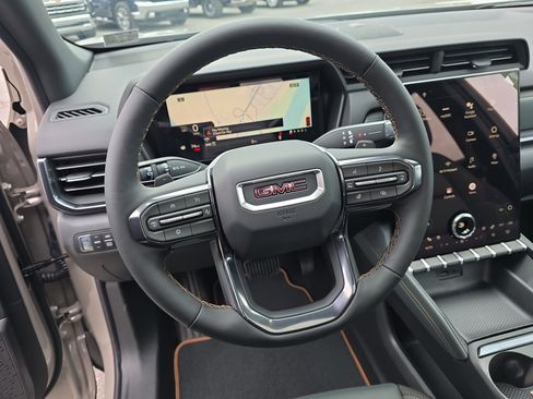 New 2026 GMC Terrain AT4 w/ Convenience Package III image 17