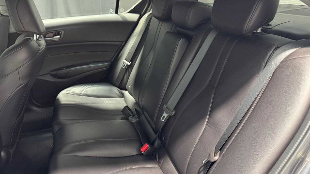 Used 2019 Acura ILX FWD image 15
