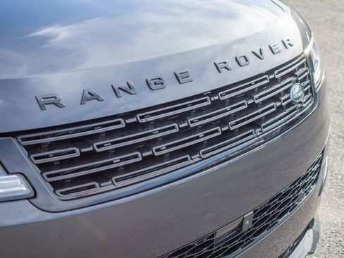 New 2026 Land Rover Range Rover Sport Dynamic SE AWD/4WD image 15