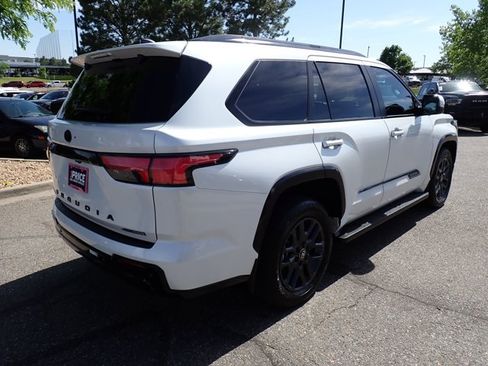 Used 2025 Toyota Sequoia Platinum AWD/4WD image 4