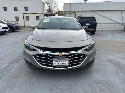Used 2024 Chevrolet Malibu LT image 2