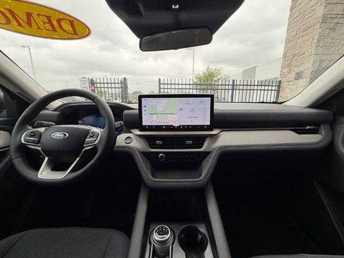 New 2026 Ford Explorer Active RWD image 53