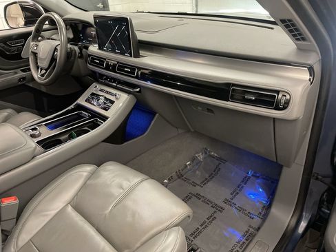 Used 2020 Lincoln Aviator Reserve w/ Equipment Group 202A AWD/4WD image 24