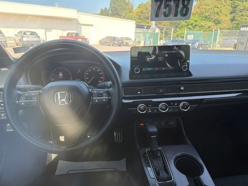 Used 2025 Honda Civic Sport image 20
