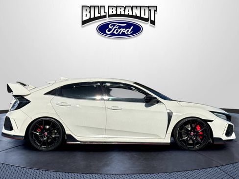 Used 2018 Honda Civic Type R image 2
