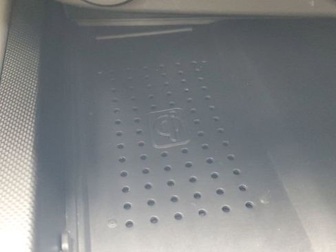 Used 2023 Hyundai Elantra SEL w/ Convenience Package image 28