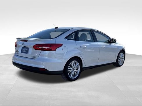 Used 2016 Ford Focus Titanium w/ Titanium Cold Weather Package image 5