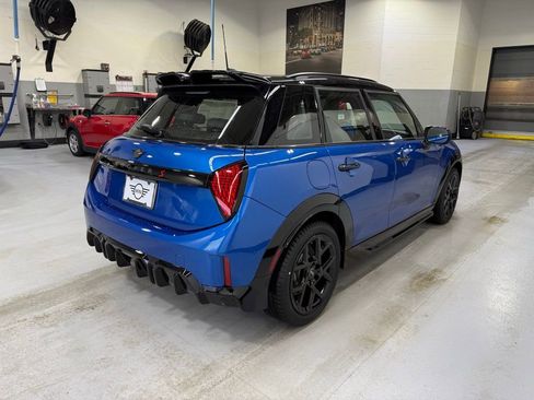 Certified 2025 MINI Cooper S image 6