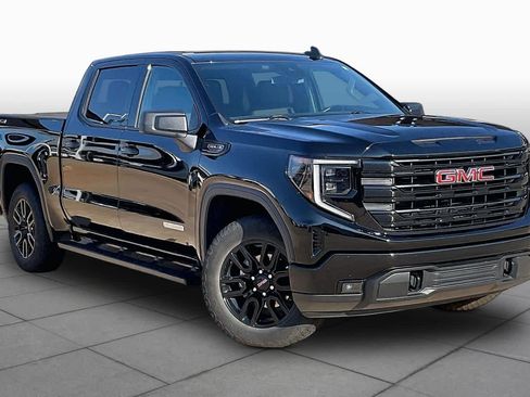 Used 2024 GMC Sierra 1500 Elevation w/ Preferred Package AWD/4WD image 2