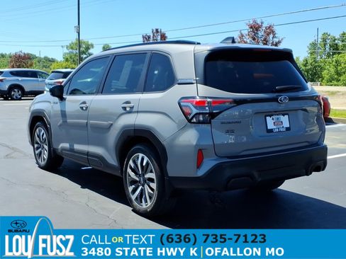 Used 2025 Subaru Forester Touring w/ Touring Package AWD/4WD image 5