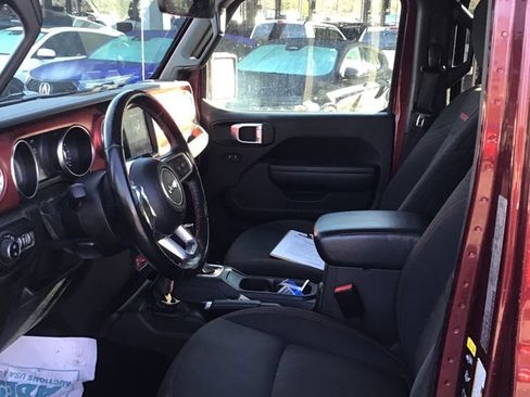 Used 2022 Jeep Gladiator Rubicon w/ LED Lighting Group image 7