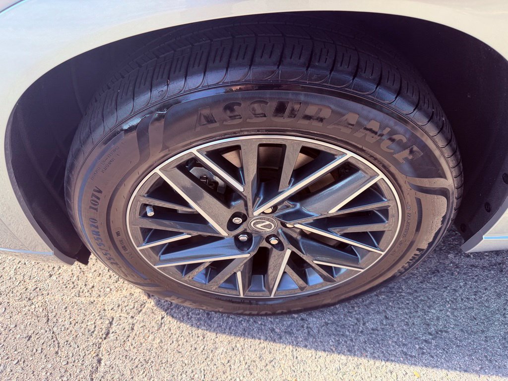Certified 2025 Lexus TX 350 AWD w/ Technology Package image 18