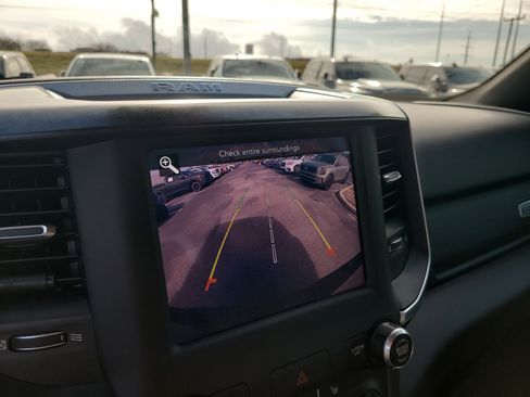 Used 2019 RAM 1500 Big Horn image 23