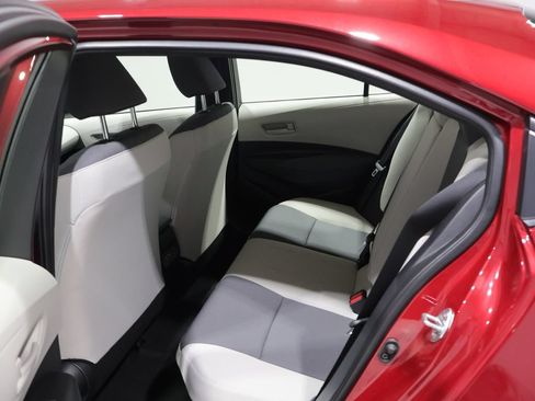 Used 2025 Toyota Corolla LE FWD image 18