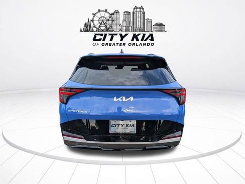 New 2026 Kia Sportage SX FWD image 5