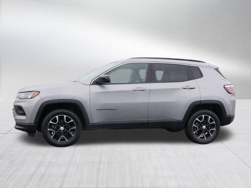 Used 2022 Jeep Compass Latitude image 6