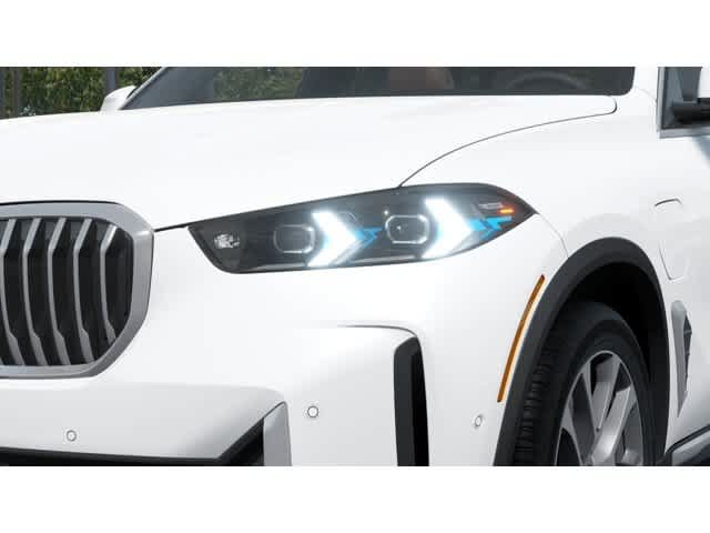 Used 2026 BMW X5 xDrive50e w/ Premium Package AWD/4WD image 6