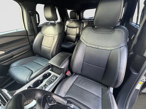Used 2020 Ford Explorer ST w/ Premium Technology Package AWD/4WD image 13