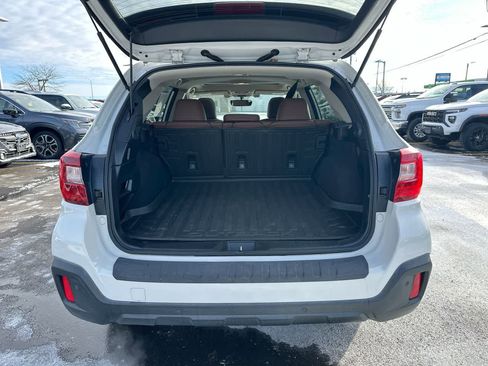 Used 2019 Subaru Outback 2.5i Touring image 38