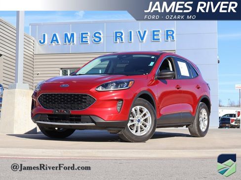 Certified 2022 Ford Escape SE w/ Convenience Package image 1