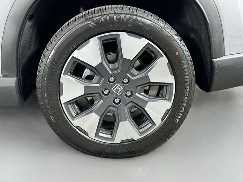 New 2026 Honda Pilot Touring image 31