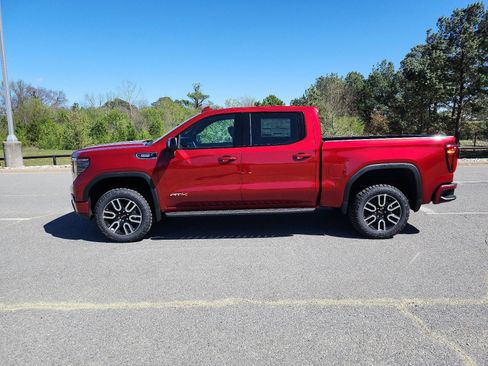 New 2026 GMC Sierra 1500 AT4 w/ AT4 Premium Package AWD/4WD image 2