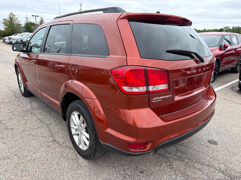Used 2014 Dodge Journey SXT AWD/4WD image 7