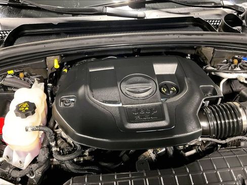 Used 2022 Jeep Grand Cherokee Overland w/ Adv Protech Group III image 42