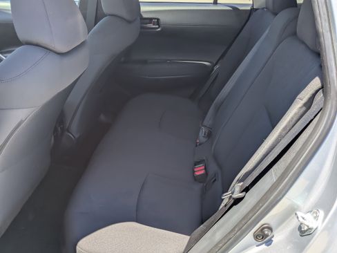 Used 2022 Toyota Corolla Cross LE AWD/4WD image 12