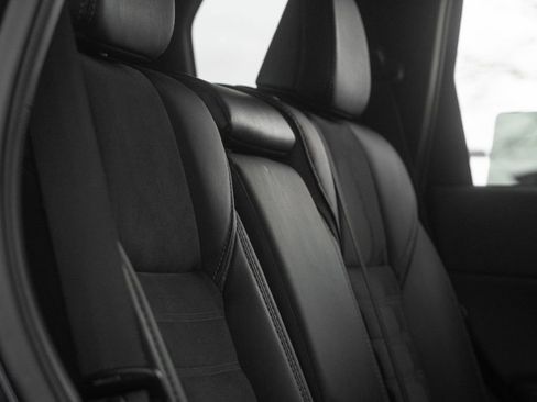 Used 2024 Mitsubishi Outlander SE Black Edition image 46