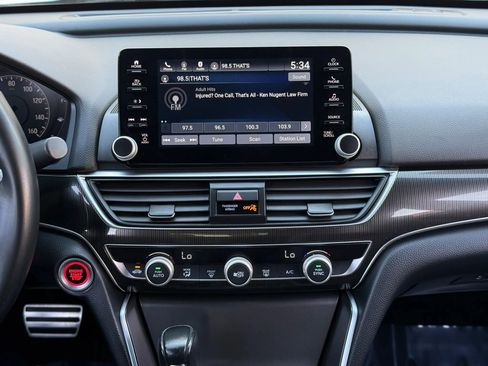 Used 2022 Honda Accord Sport image 19