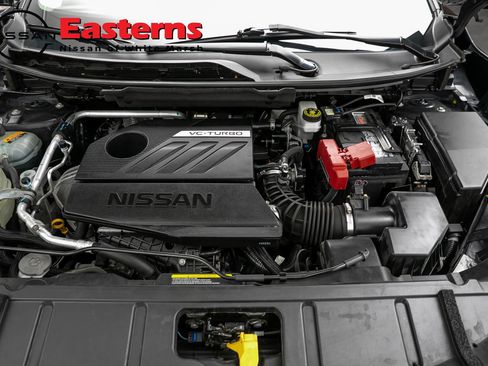 Used 2023 Nissan Rogue S AWD/4WD image 7