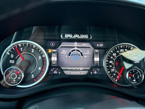 Used 2024 RAM 2500 Laramie image 13