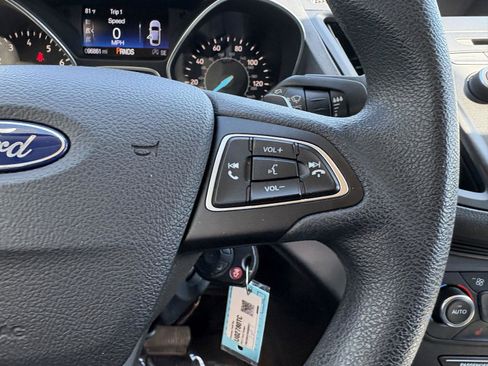 Used 2017 Ford Escape SE AWD/4WD image 11